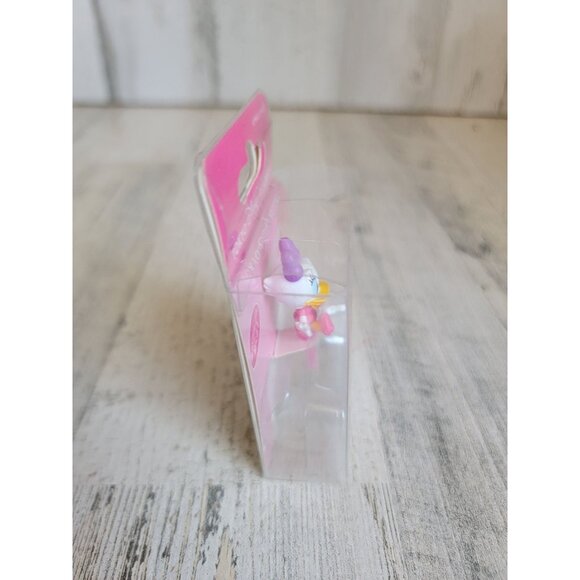 Tokyo Disney Resort Daisy Duck phone accessory - Picture 3 of 5